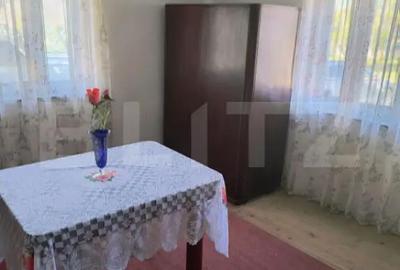 Casă cu 3 camere cu Teren 957 Mp în Central - 1