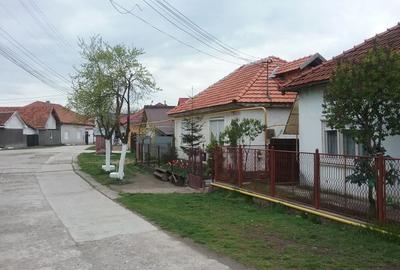 Casă cu 2 camere cu Teren 216 Mp în Zăvoi - 2