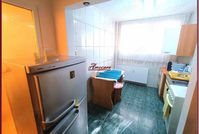 Apartament cu 2 camere decomandat în Rovine - 8