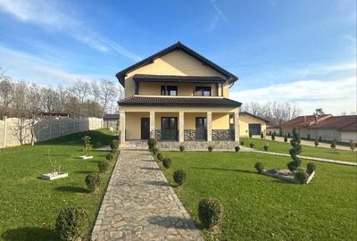 Casa moderna langa Transalpina finalizata in 2023 - 1