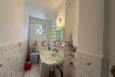 Apartament cu 2 camere decomandat, mobilat în Craiovița Nouă - 6