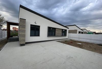 Case Individuale de vanzare in Comuna Paulesti Prahova - 19