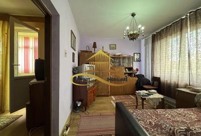 Apartament cu 2 camere cu balcon etaj 3 din 4 - de vanzare Apartament cu 2 camere cu balcon etaj 3 din 4 - de vanzare - 2