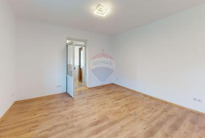 Duplex integral renovat, 3 camere , 2 bai, garaj, 403 mp teren - 10