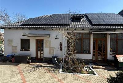 Casă individuală cu 6 camere cu Canalizare în Central - 2