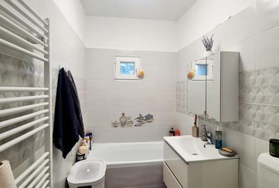 Str.Sg Nițu Vasile/Metru Piata Sudului 3 minute - 9