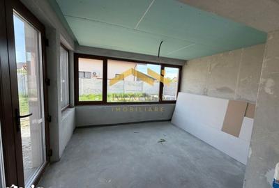 Casă cu 3 camere cu Teren 250 Mp în Bucovăț - 7