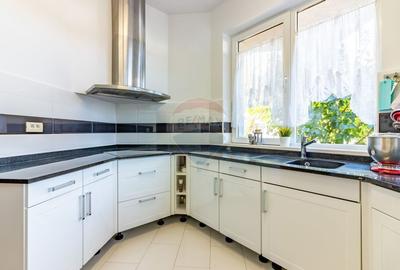 Casa spatioasa langa Bucuresti - mobilata, utilata, gata de mutat! - 9