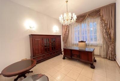 Casă individuală cu 12 camere cu Canalizare în Unirii - 51