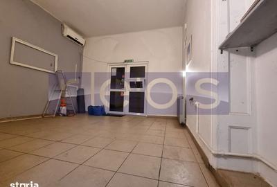 Casă cu 9 camere semidecomandat cu Teren 260 Mp în Timpuri Noi - 1