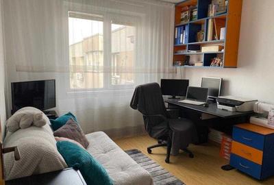 Apartament 3 camere Dristor - 2