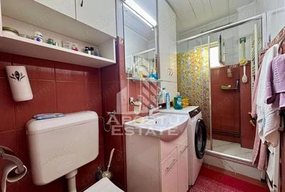 Apartament 3 camere,etaj 3, centrala proprie,zona Dacia - 1