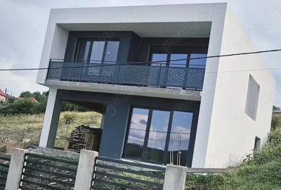 Casa Premium Turda noua+garaj,pompa caldura, certf. NZEB - 2