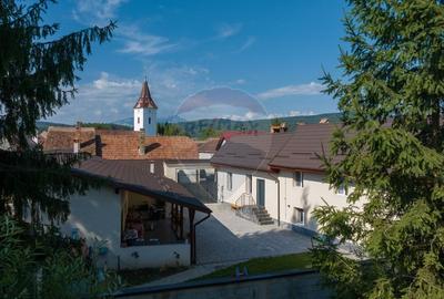 Casa / Vila Saseasca cu 6 camere de vanzare in Vulcan, Brasov - 25