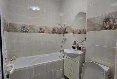 Apartament cu 3 camere semidecomandat în Calea Galați - 5