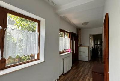 Casă cu 5 camere în Călugareni - 10