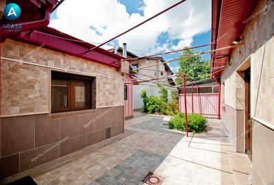 Casa situata in oras zona centrala cu teren de 310 mp - 2