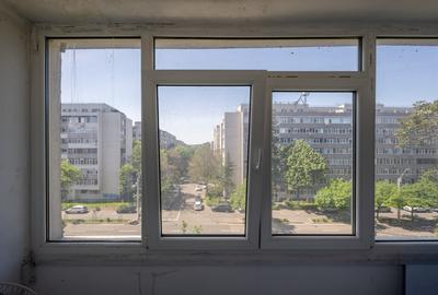 Apartament cu 3 camere semidecomandat în Giulești - 13