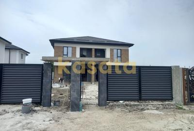 Duplex cu 4 camere cu Canalizare în Sud-Est - 2