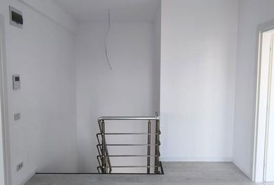 Apartament cu 5 camere decomandat în Pantelimon - 9