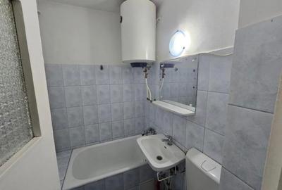 Etaj 2 - Alexandru - Zimbru - Garsoniera - mobilata - libera - 5