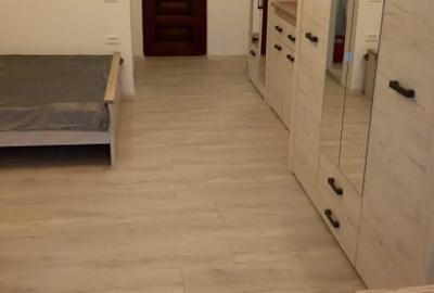 Garsonieră decomandată, mobilată în Basarabia