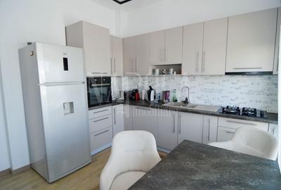 Casă individuală cu 4 camere cu Canalizare în Florești - 3