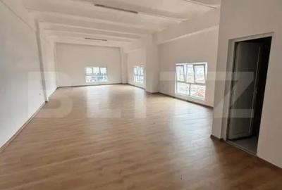 Spațiu comercial, de 105 mp, în Central - 5
