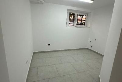 Vând spațiu comercial (SAD) ultracentral – 90 mp utili Vând spațiu comercial (SAD) ultracentral – 90 mp utili - 4