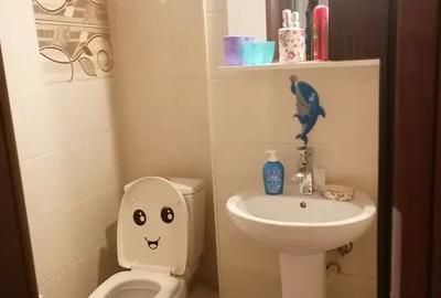 Apartament cu 3 camere decomandat în Central - 1
