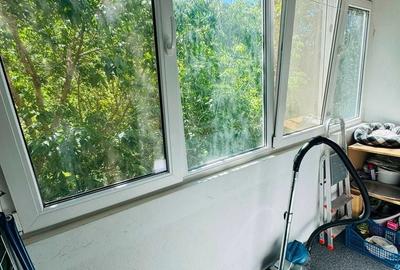 Apartament cu 3 camere decomandat, mobilat în Alexandru Obregia