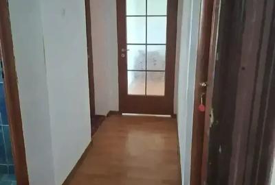 Apartament cu 2 camere decomandat în Călinești