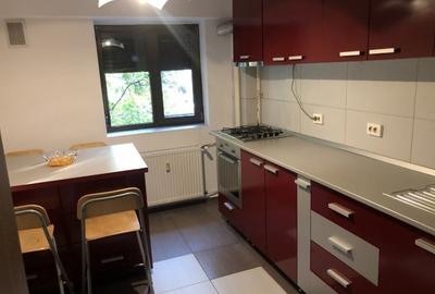 Apartament cu 3 camere decomandat în Timpuri Noi - 2
