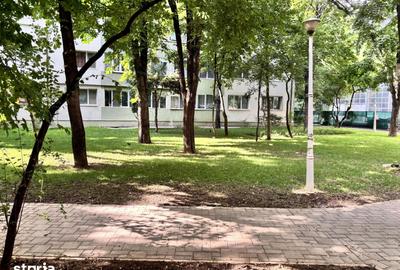 Apartament cu 3 camere în Pajura
