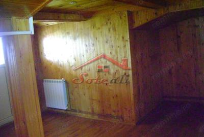 Casă cu Teren 880 Mp în Cornu - 10