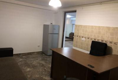 Apartament cu 2 camere decomandat în Nicolina - 4