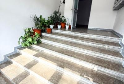 Apartament cu 4 camere semidecomandat, mobilat în Ștefan cel Mare - 14