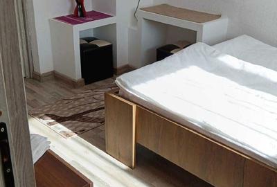 Apartament cu 3 camere decomandat în Florești - 2