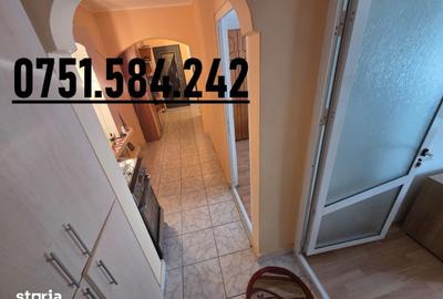 Apartament cu 3 camere în E3 - 8