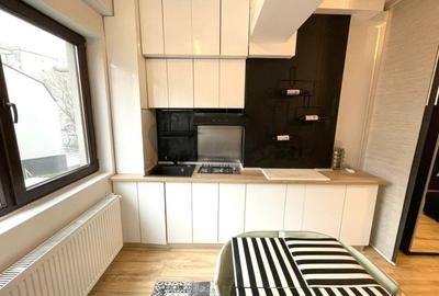 Apartament cu 2 camere semidecomandat în P-ța Alba Iulia - 3