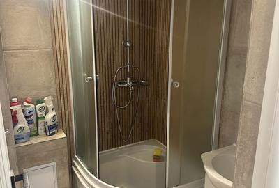 Garsonieră decomandată în Central - 2