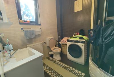 Casă tip duplex – mobilată și utilată – 4 camere-200 mp teren - 15