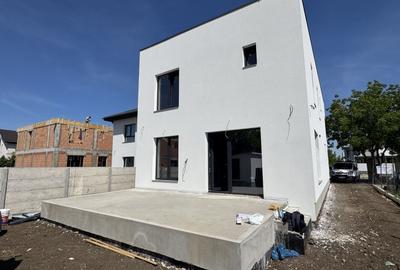 Casă individuală cu 5 camere cu Canalizare în Tunari - 3