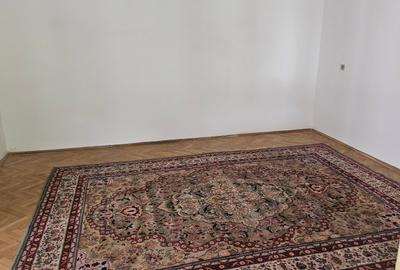De vanzare semicentral,casa singur in curte,cu 2 camere,teren 330mp,pe un nivel. - 7