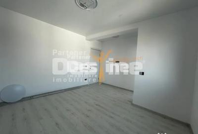 Casă cu 4 camere cu Teren 300 Mp în Rediu - 9