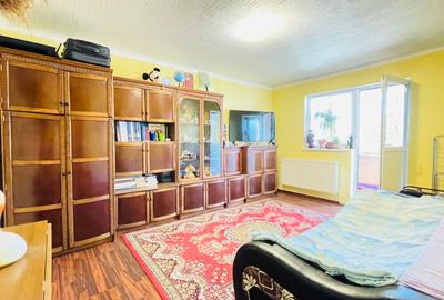 Apartament de vanzare decomandat cu 2 camere - 4
