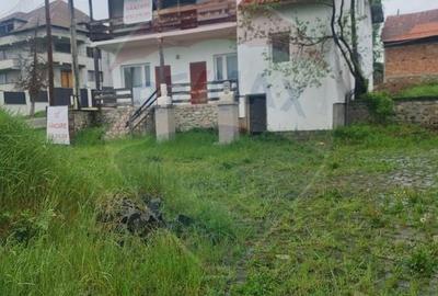 Hotel/Pensiune, de 1,650 mp, în Baia de Fier - 7