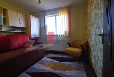 Apartament cu 2 camere decomandat în Drumul Taberei