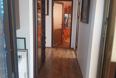 Apartament cu 3 camere decomandat în Central - 6