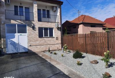 Casă cu 4 camere cu Teren 750 Mp în Central - 9